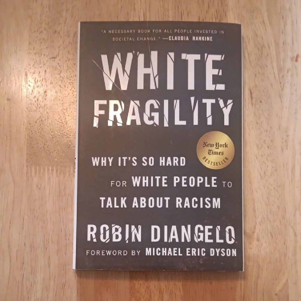 Chronicle Books White and Black Accessory